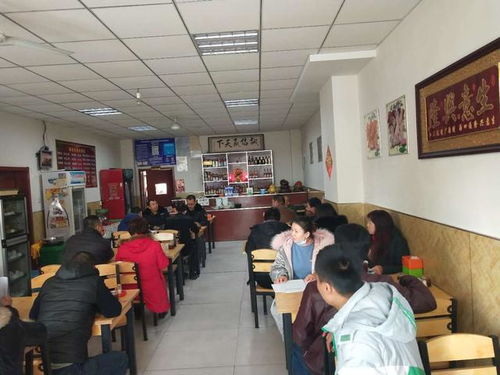 回民區(qū)食藥監(jiān)局攸攸板食藥所組織轄區(qū)餐飲服務(wù)單位開展食品安全培訓(xùn)
